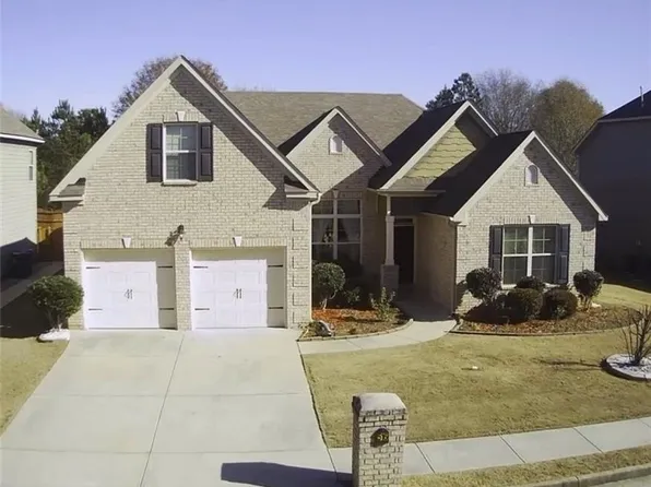 516 Georgia Cir, Loganville, GA 30052