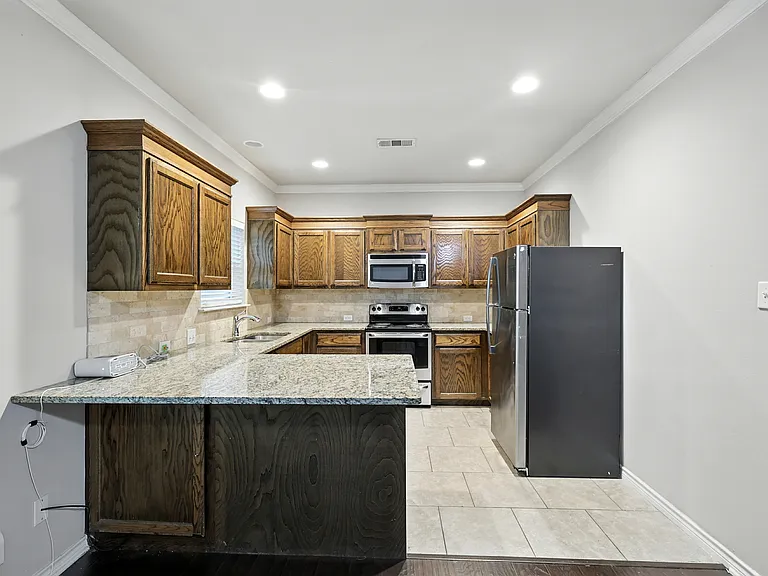 3408 S University Dr — Photo 9