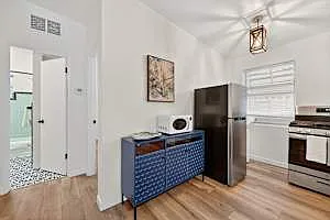 312 Ocean Ave #B — Photo 9
