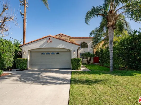 7466 Louise Ave, Lake Balboa, CA 91406