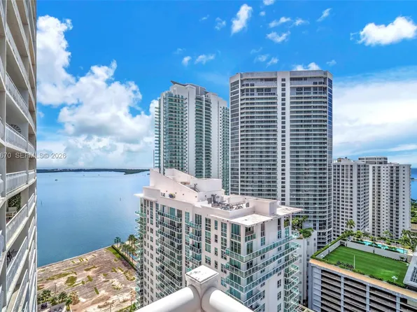 1200 Brickell Bay Dr APT 3123, Miami, FL 33131