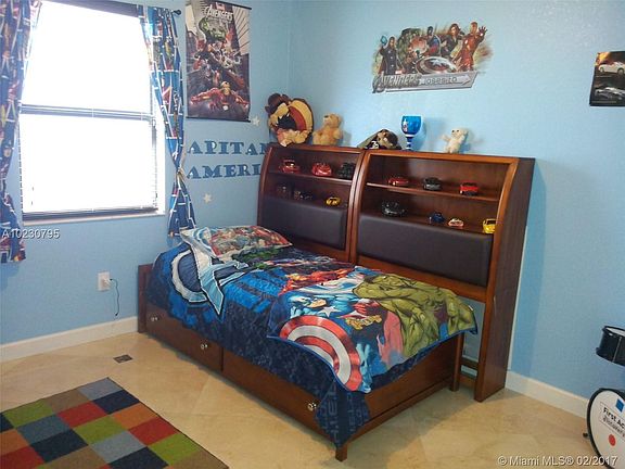 house bedroom2