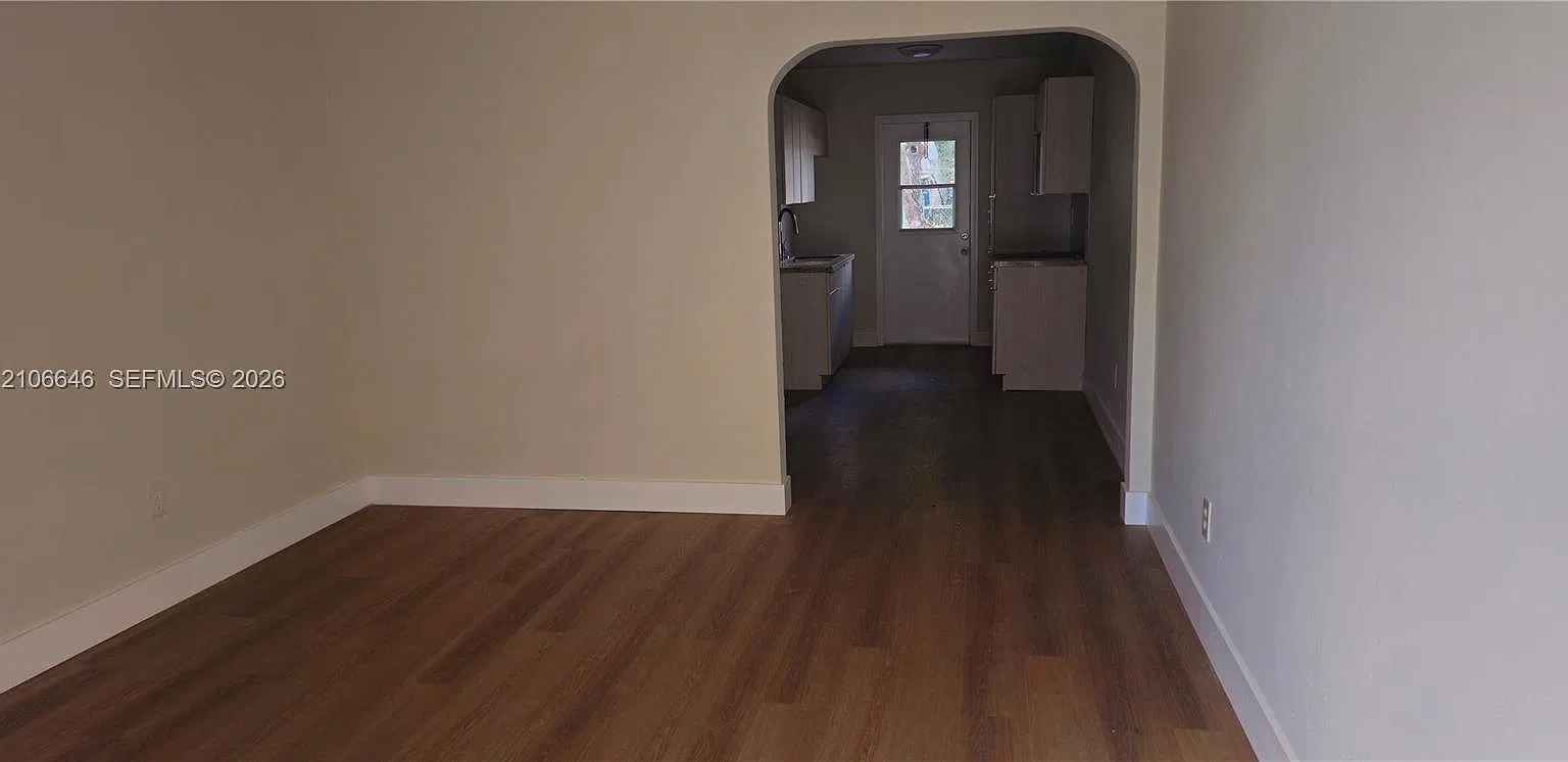 Austin Heights — Photo 3