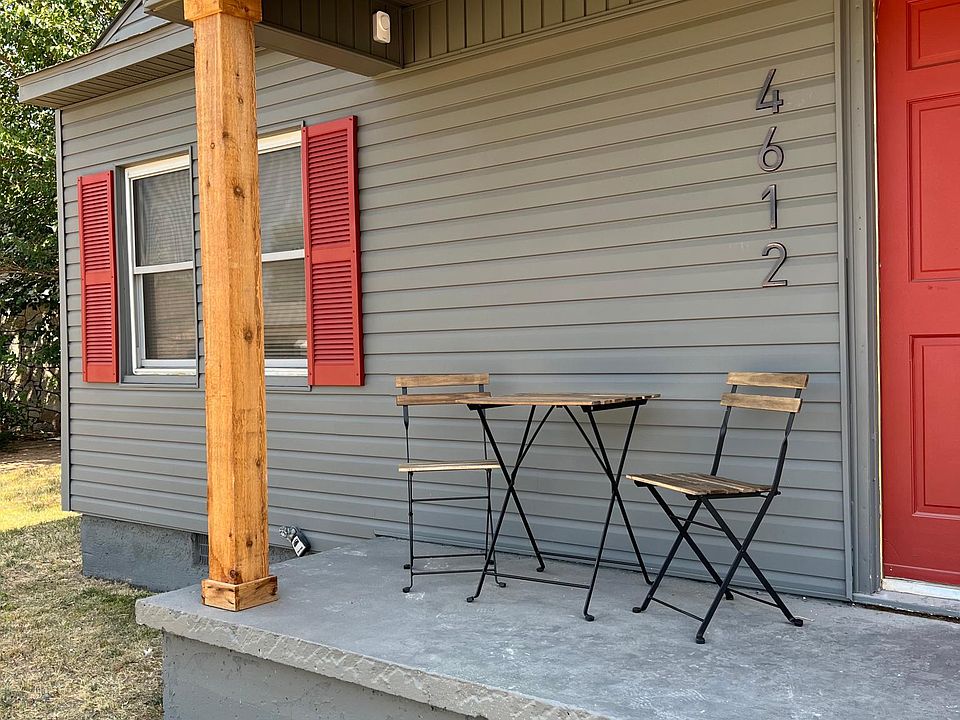 1st image of 4612 SE 27th St