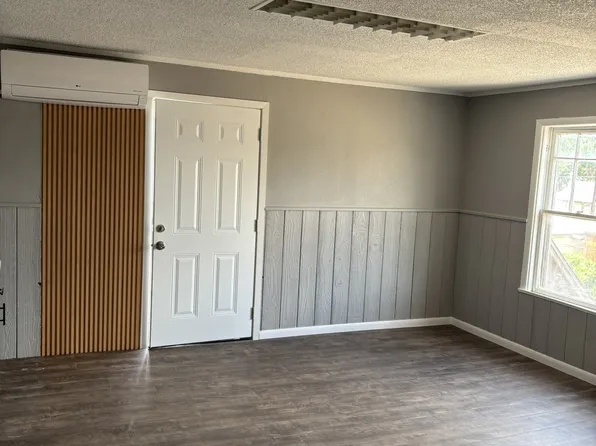 2004 17th St, Lubbock, TX
