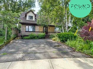 68 Harold Ct #5, Hamilton, ON L8S2R9