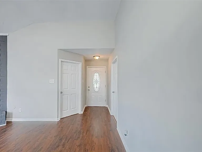 16938 Enchanted Cir E — Photo 10