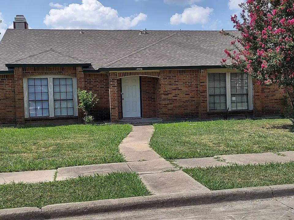 4506 Bridgeport Dr