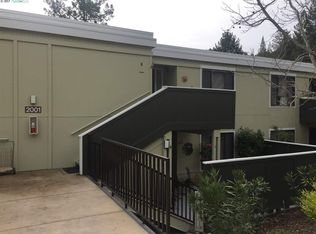 2001 Oakmont Way APT 3, Walnut Creek, CA 94595