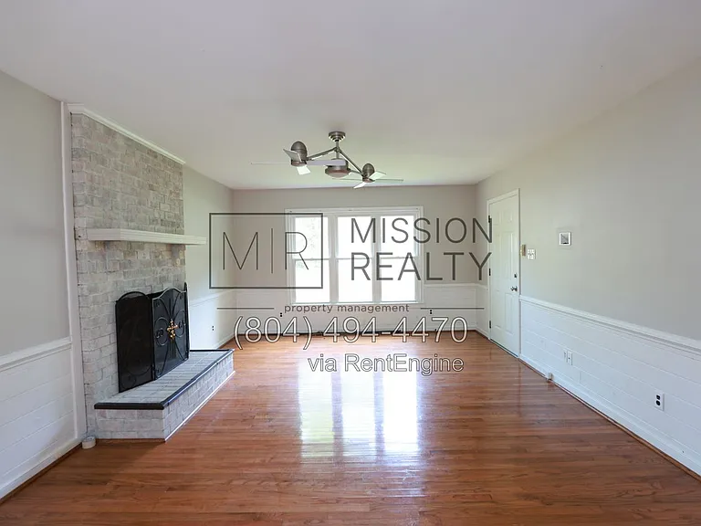 11537 Leiden Ln — Photo 9