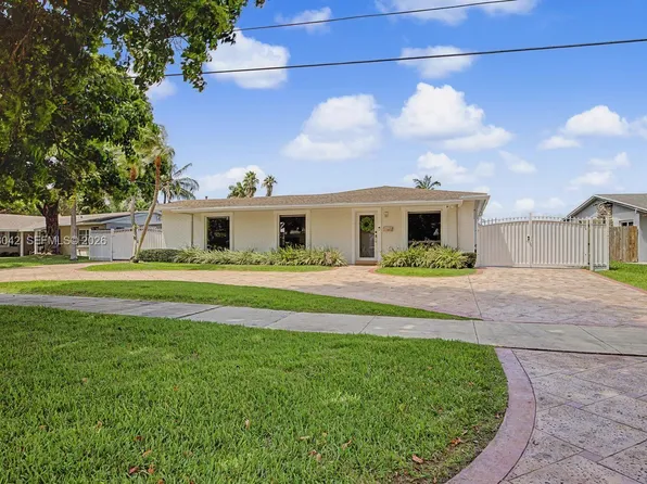 9921 SW 195th St, Cutler Bay, FL 33157