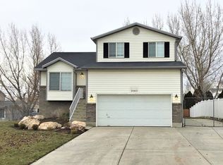 2082 W 1570 N, Clinton, UT 84015