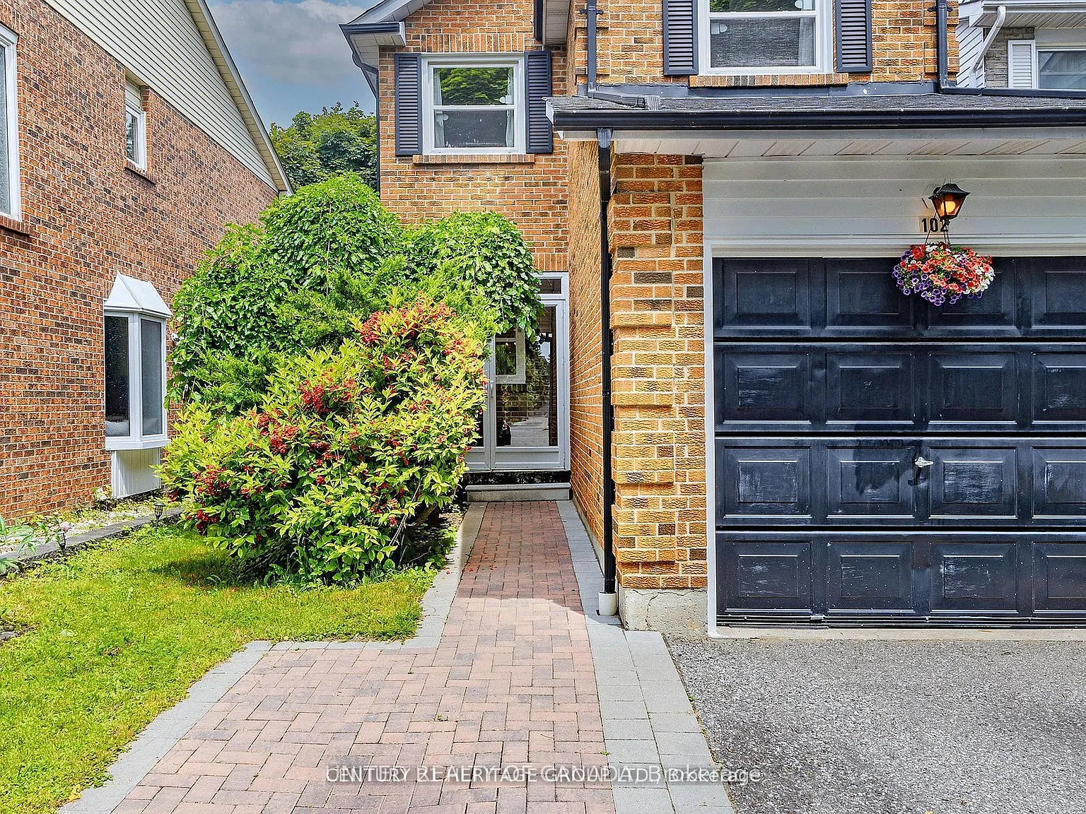 4 bed, $4,800 — Photo 2