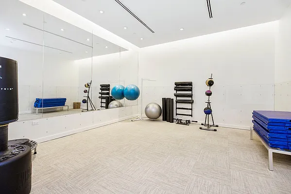 Sold by Keller Williams NYC | media 11