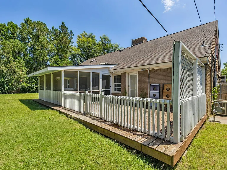 1101 Glenwood Ave — Photo 37