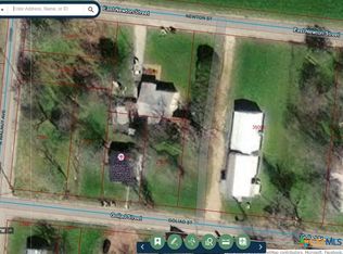 409 Goliad St, Luling, TX 78648