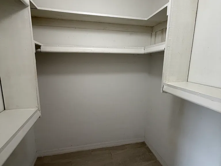 6017 Windhover Dr #6017 — Photo 11