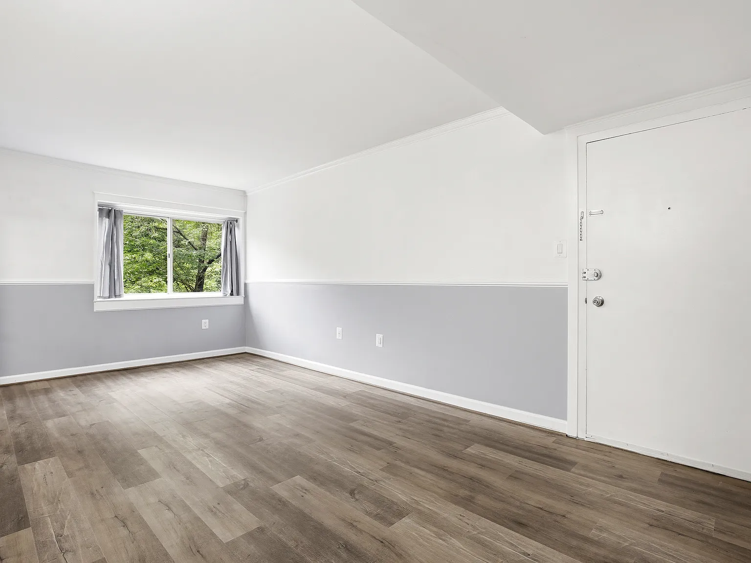 1 bed, 790 sqft, $1,900 — Photo 2