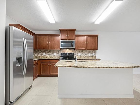 3rd image of 5861 Great Salt Ct