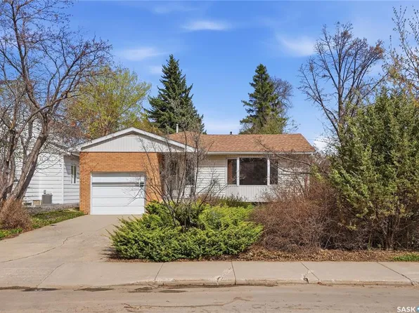 517 Copland CRESCENT, Saskatoon, SK S7H 2Z4