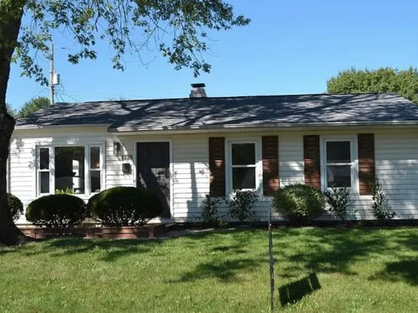 1228 Southlea Dr, Lafayette, IN 47909