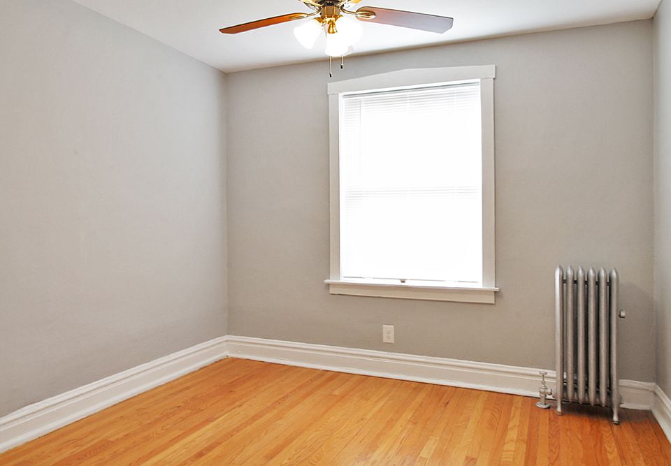 238250 Washington Blvd. and 347357 S. Harvey Ave 238 Washington