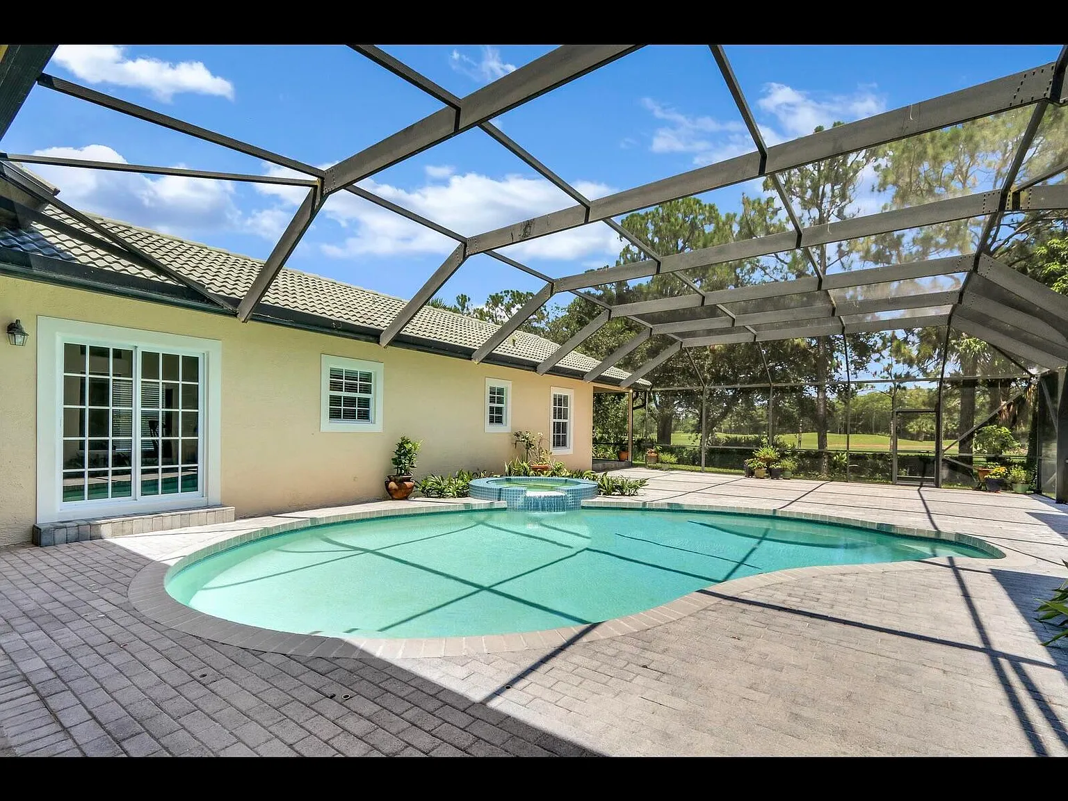 1 bed, 1.0 bath, 945 sqft, $2,500 — Photo 4