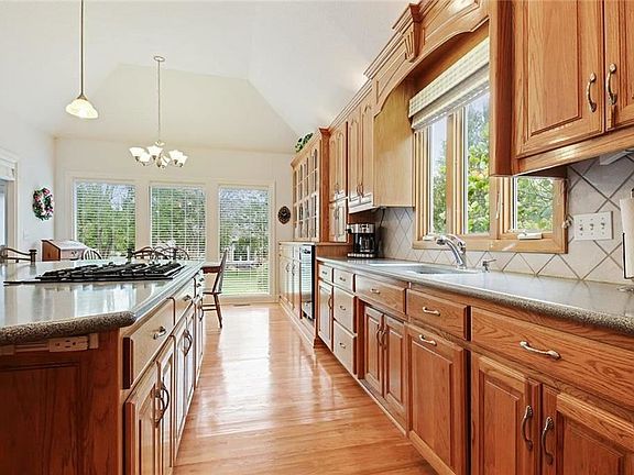 2nd image of 8504 W 155th St