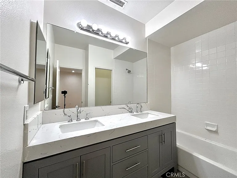 14130 Shoreline Dr #B — Photo 26