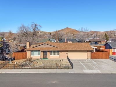 240 E Gault Way, Sparks, NV, 89431