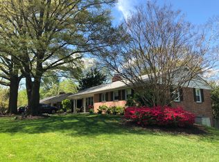 7830 Anson Ct, Springfield, VA 22152