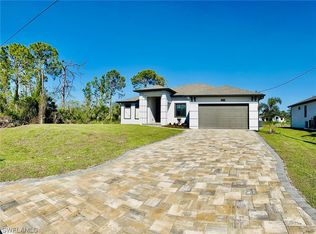 1016 Angelo Ave, Lehigh Acres, FL 33971