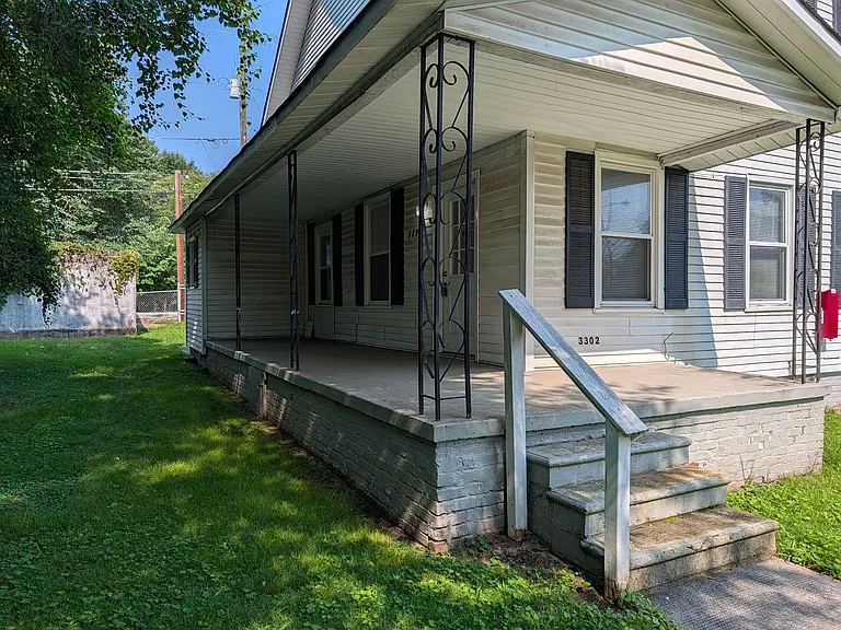 3302 Bradley St SW — Photo 18