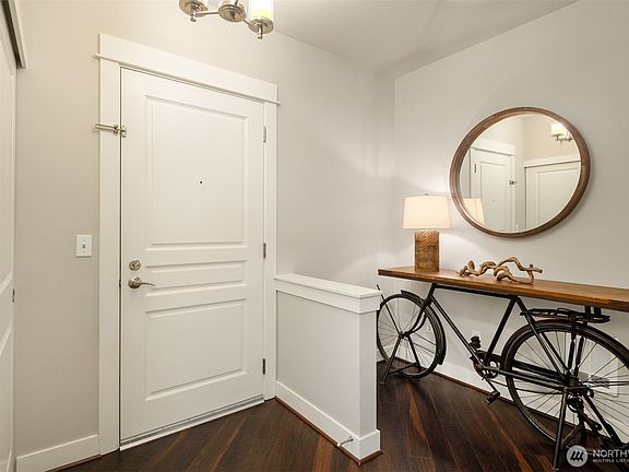 4th image of 15700 116th Avenue NE #404