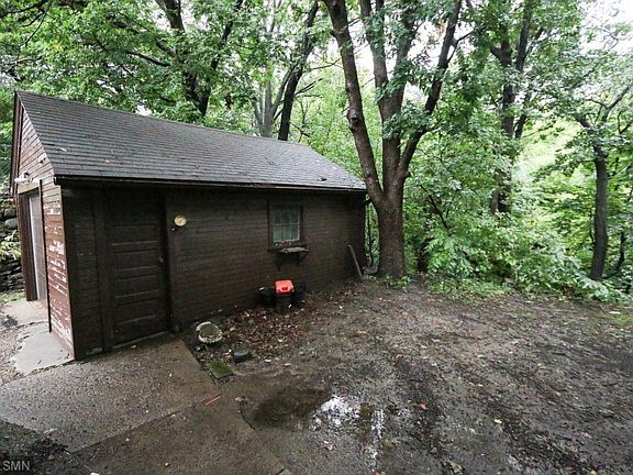 2nd image of 306 Bircher Ave