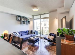 816 Lansdowne Ave #406, Toronto, ON M6H 4K6