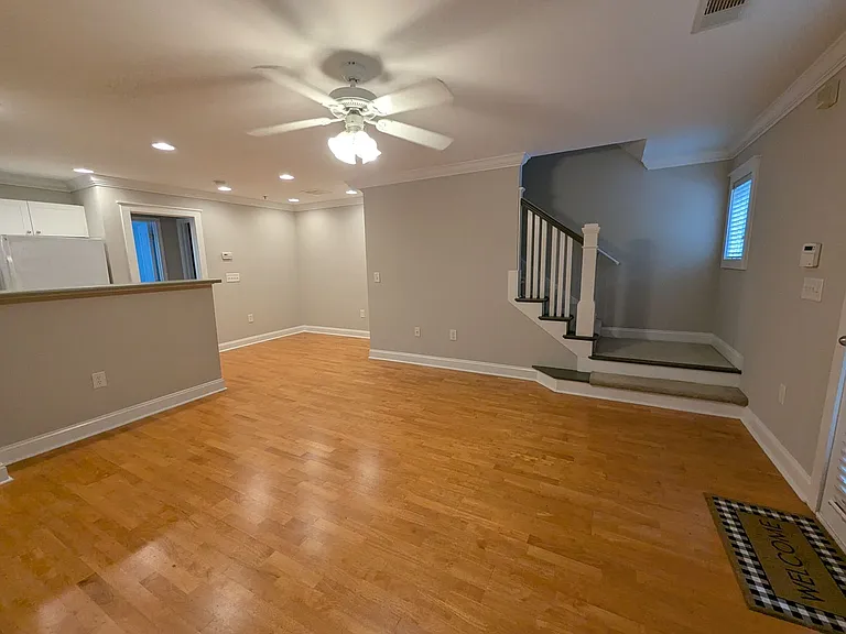 490 Barnett Shoals Rd #913 — Photo 3