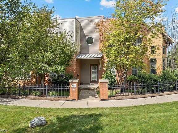 2nd image of 3217 Euclid Heights Blvd