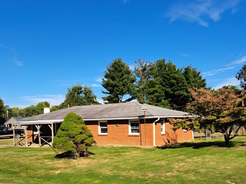 2nd image of 116 Spring Valley Rd