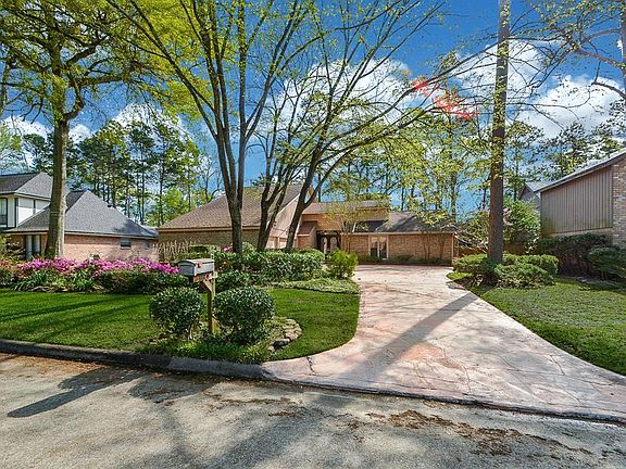 5th image of 3542 Maple Park Dr