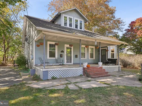 432 S Main St, Pennington, NJ 08534