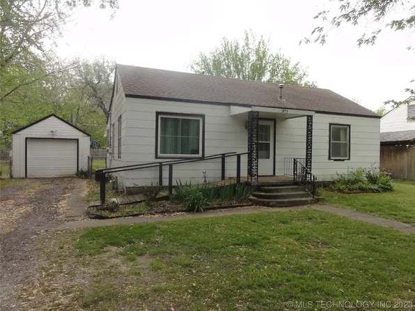 333 S Sycamore St, Nowata, OK 74048