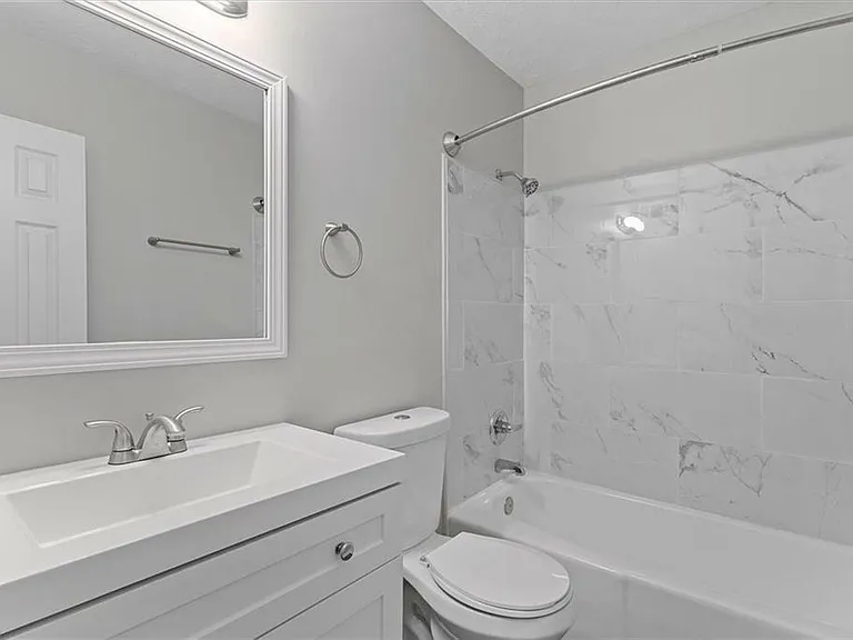 1543 Hardin Ave #1 — Photo 10