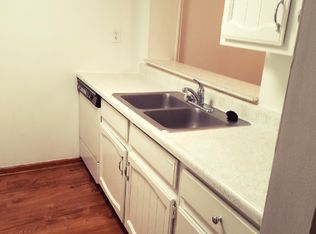 5701 Pinecrest Dr APT 3, Huntington, WV 25705