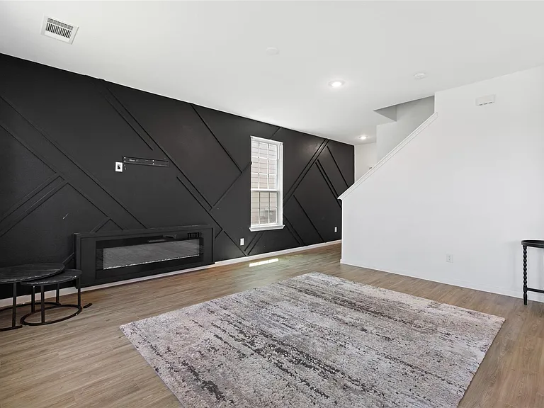 7323 Heath Knoll Ln — Photo 4