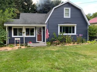 242 East Ave, Grass Lake, MI 49240