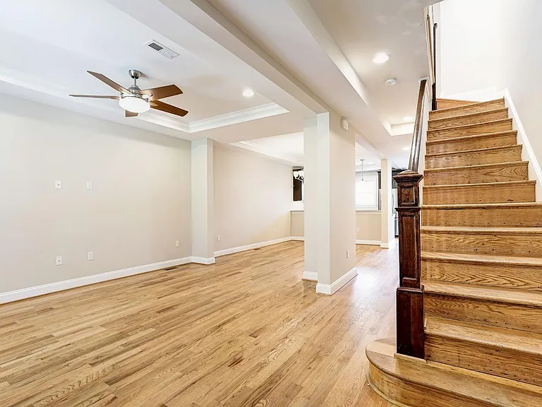 154 T St NE #2 — Photo 4