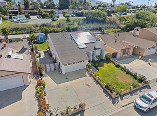 383 Vecino Ct, Spring Valley, CA 91977