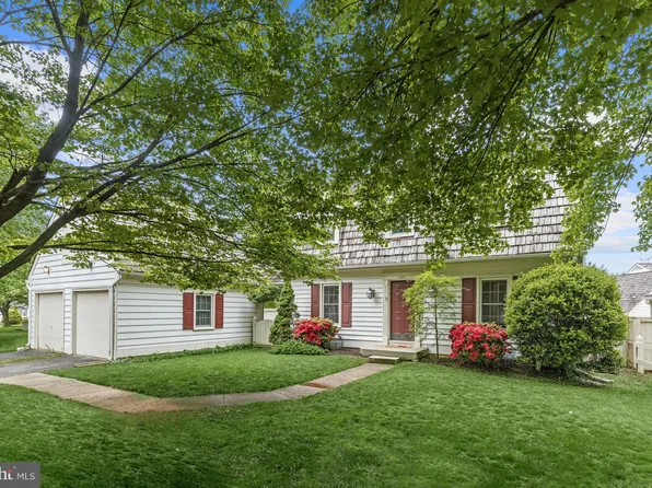302 Saybrooke View Dr, Gaithersburg, MD 20877