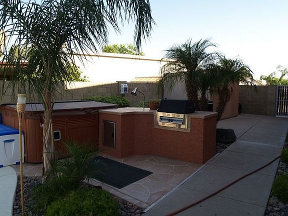 Spa with built in BBQ